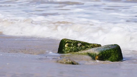 自然海洋唯美蔚蓝大海海水海浪实拍