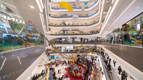 震撼城市大型购物商场密集人流4k延时