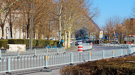 城市交通弯道拐弯马路道路汽车车流实拍4K