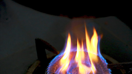 餐饮美食烹饪家常炒菜煤气灶煎鱼实拍4K