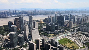 城市<strong>地标</strong>唯美<strong>杭州</strong>CBD晴天4K航拍