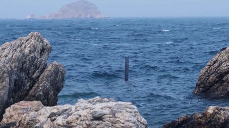 沙滩海岸礁石海浪波浪大海海洋自然海洋实拍