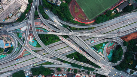 城市交通震撼复杂立交桥车流航拍