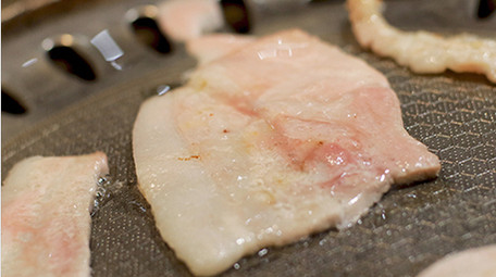 餐饮美食滋滋烤肉美味肉食肉类制作实拍4K