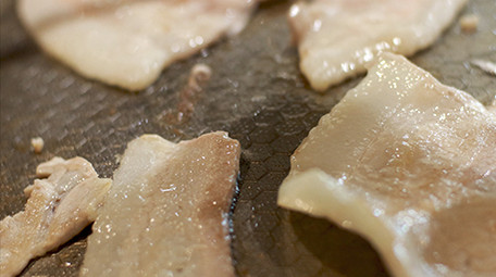 餐饮美食滋滋烤肉美味肉食肉类制作实拍4K