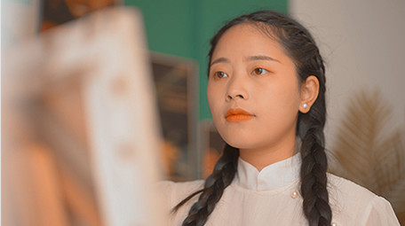 人像复古七八十年代美女画画视频素材4K