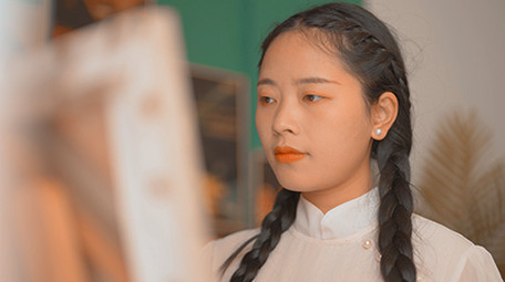 人像复古七八十年代美女画画视频素材4K