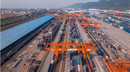 大气集装箱物流运输贸易经济4k航拍延时