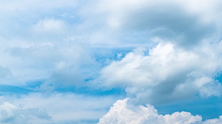 自然天空云朵翻腾延时摄影