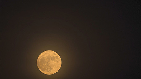 自然超级月亮升起延时视频