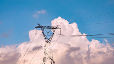 自然<strong>天空</strong>电力运输塔国家电网蓝天