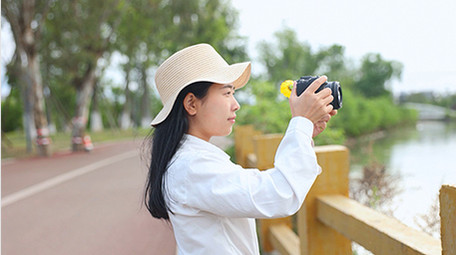 人像女孩户外摄影拍照实拍
