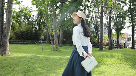 人像森系女孩背影唯美实拍