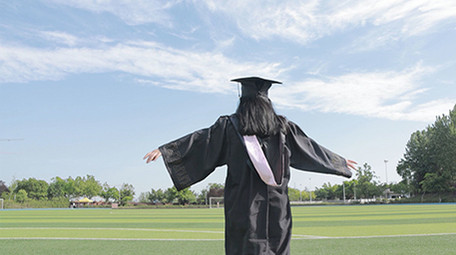 清新校园毕业季学生奔跑4K实拍