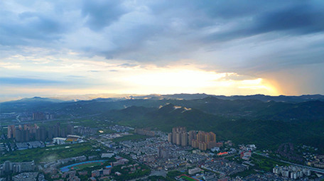 城市清晨唯美日出风光4K实拍