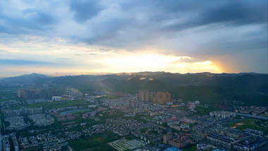 城市清晨唯美日出风光4K实拍