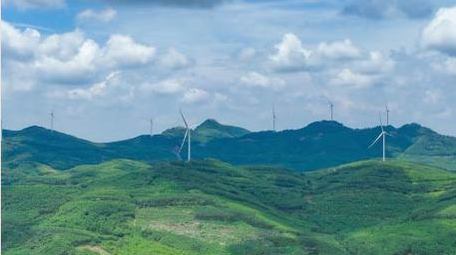 行业应用风力发电设施航拍延时