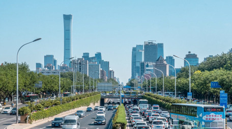 城市大气北京亮马桥车流交通延时