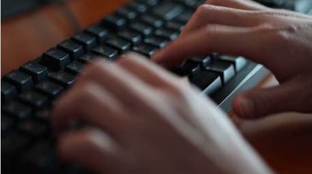 程序员键盘打字确认退出实拍4k