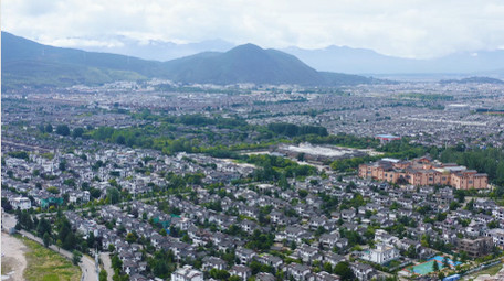 云南丽江旅游景点束河古镇航拍