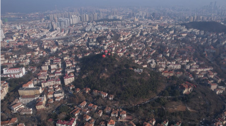 城市青岛信号山网红打卡地标航拍