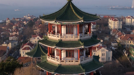 地标青岛小鱼山网红打卡地航拍