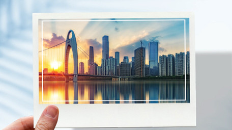 快速翻页图文效果城市片头模板