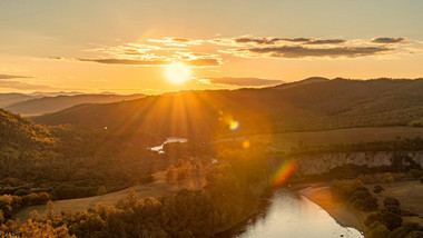 自然唯美内蒙古山河<strong>日落</strong>风光延时