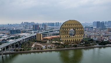 广州地标广州圆建筑航拍延时