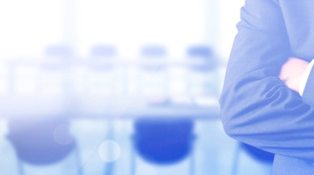 简洁玻璃商务图文pr幕布