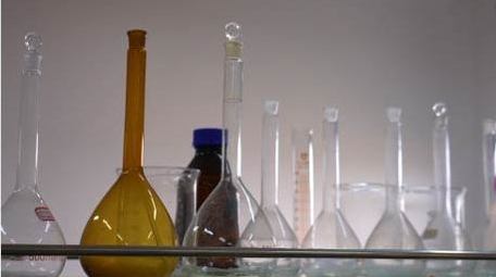 科学检测实验器材器皿4K实拍