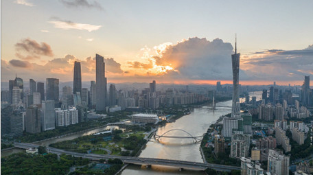 广州日出云层光影变化航拍延时