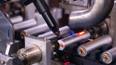 <strong>工业</strong>生产新能源电池生产线实拍