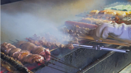 美食餐饮烧烤小吃烤羊肉串4K实拍
