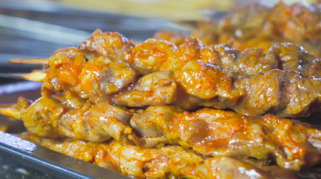 美食餐饮烧烤小吃烤羊肉串4K实拍