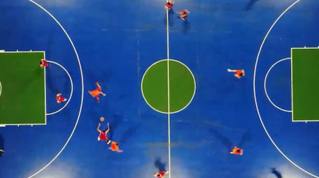 户外运动夜间篮球竞赛体育活动4k航拍