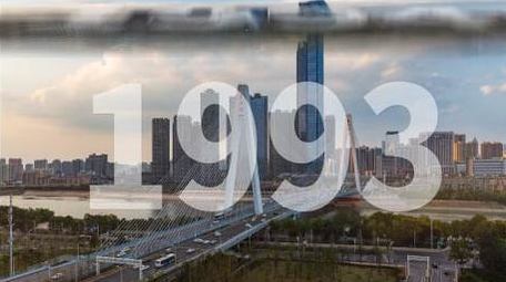 创意快速翻页标题展示AE模板