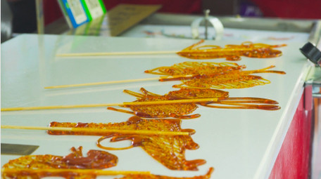 传统非遗手工糖画生肖动物糖画4K实拍