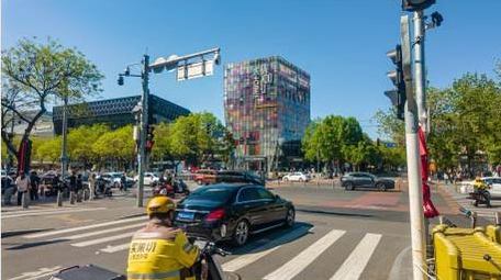 北京三里屯城市商圈车流延时