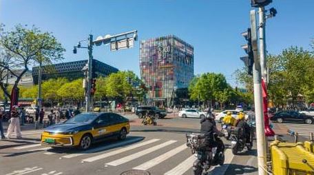 北京三里屯城市商圈车流延时