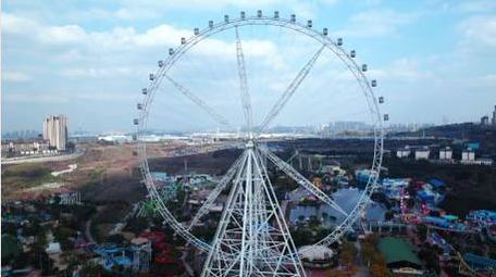 重庆礼嘉欢乐谷摩天轮游乐场航拍