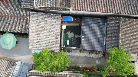 安徽宏村唯美灰白相间建筑航拍