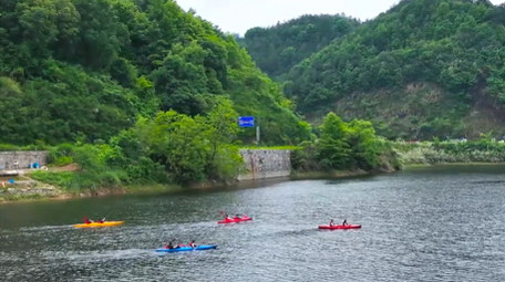 自然旅游景点皖南徽州大峡谷漂流4K航拍