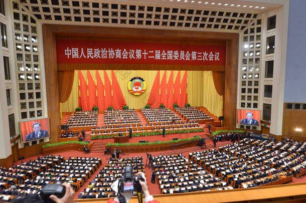 2015年3月3日, 中国代表在中国北京人民大会堂出席中国<strong>全国</strong>政协第十二届<strong>全国</strong>委员会第三届会议开幕式