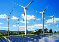 太阳能电池板和风力涡轮机农场清洁能源.