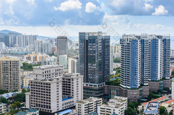 从鹿鼓头公园俯瞰三亚市美丽<strong>的</strong>空中全景.中国<strong>海南岛</strong>.