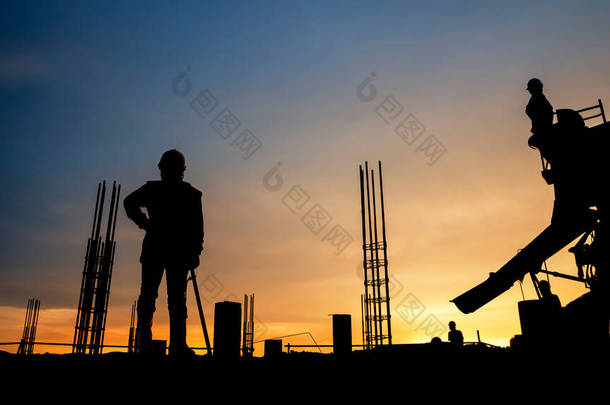 建筑工地商业混凝土楼面混凝土浇注及土木工程师检验工程简介