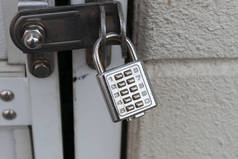 密闭金属锁门安全保护挂锁组合锁