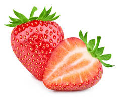 红色草莓半隔离在白色的背景。草莓剪枝路径。草莓果