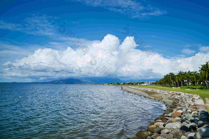 海滩云斐济度假胜地风景摄影图